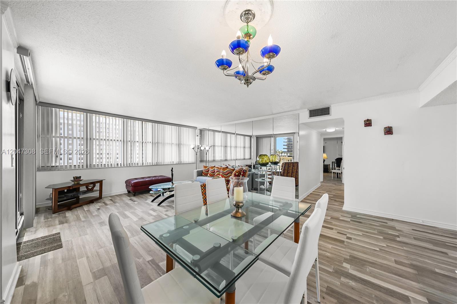 1825 S Ocean Drive 914 Property Photo 5