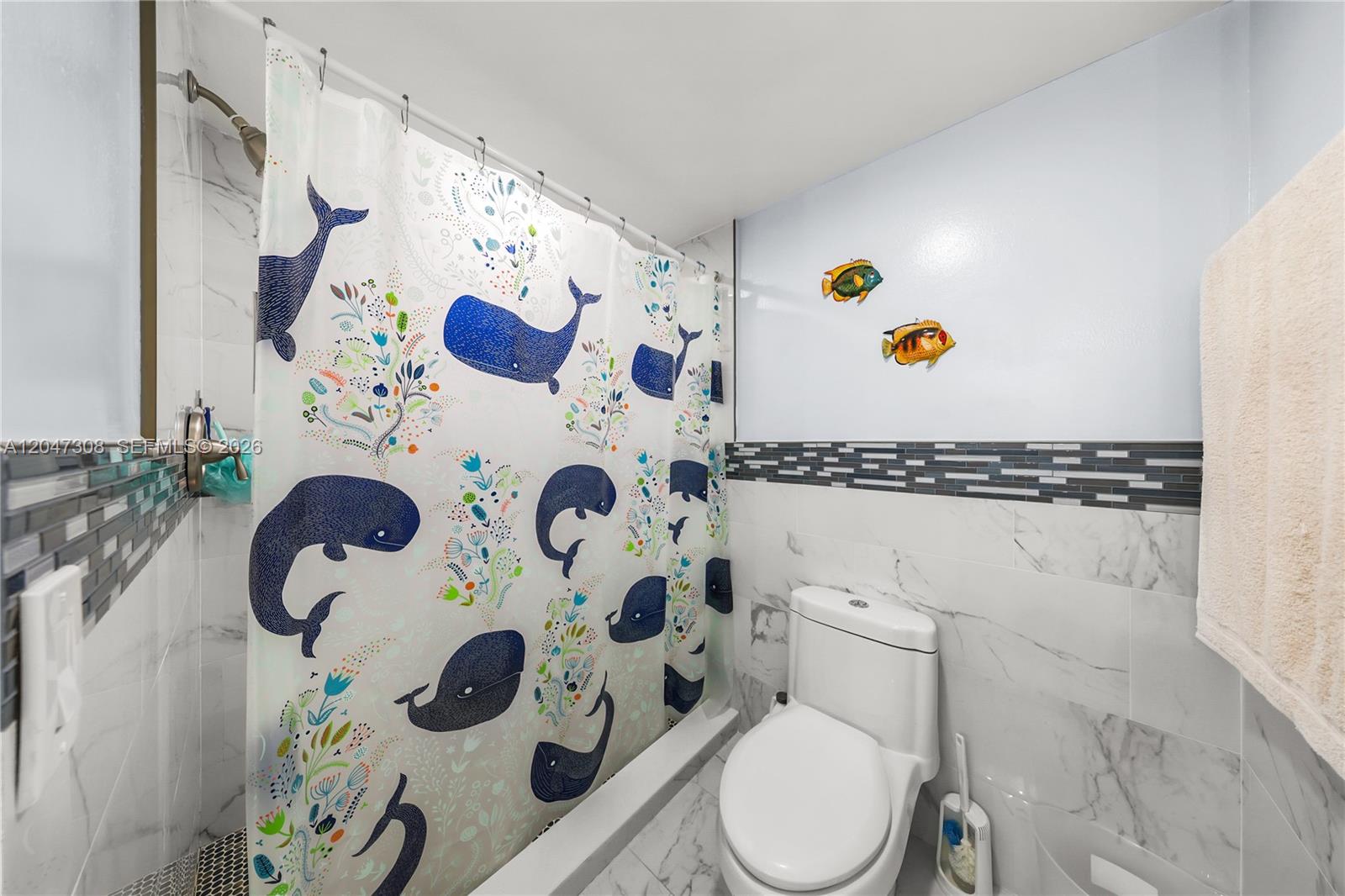 1825 S Ocean Drive 914 Property Photo 16
