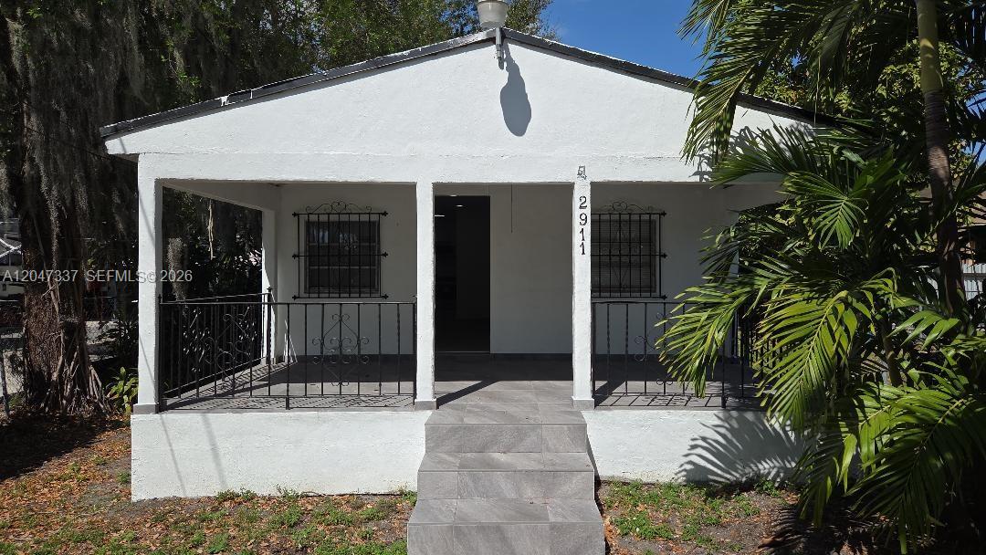 2911 Nw 30th Street Property Photo 1