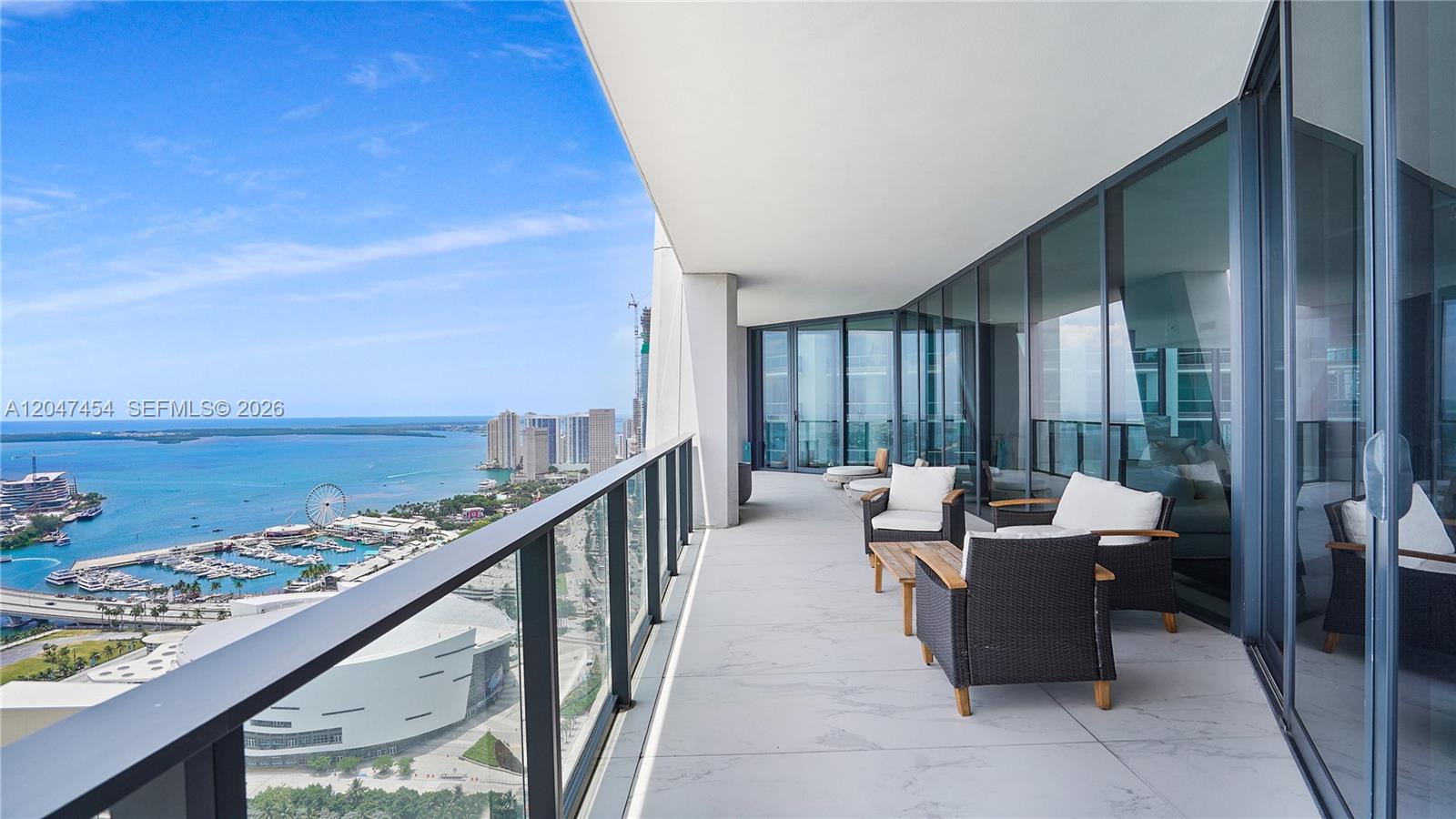 1000 Biscayne Boulevard 4401 Property Photo 16
