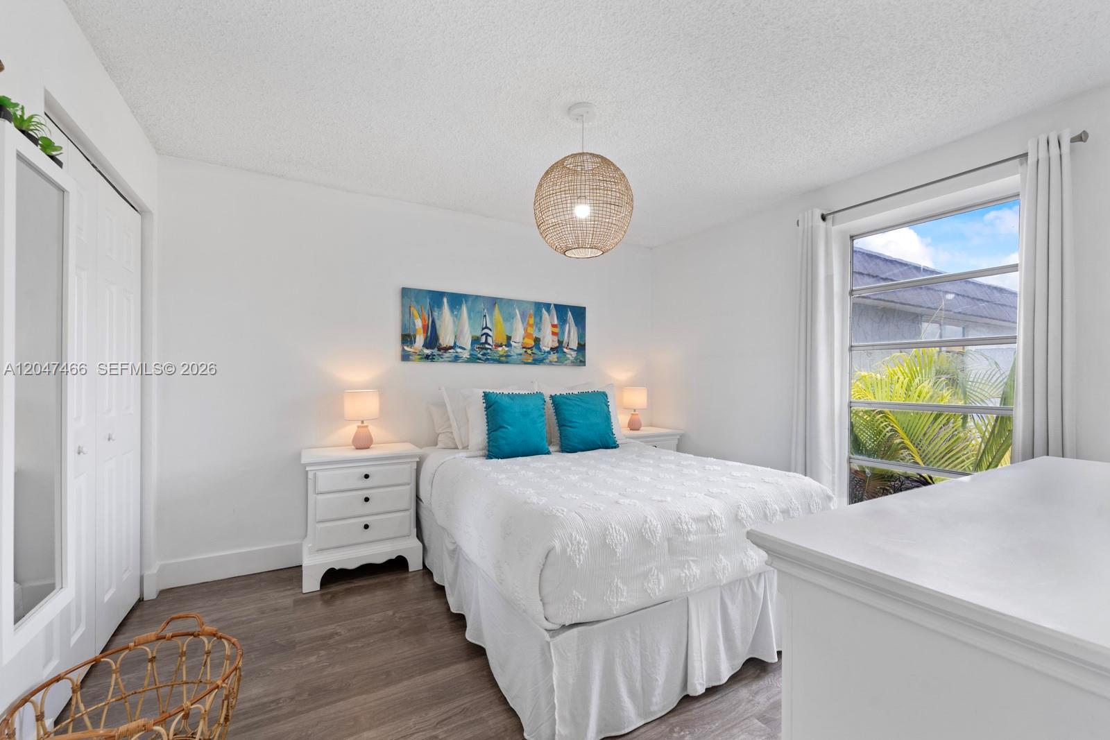 10381 N Kendall Drive M8 Property Photo 16