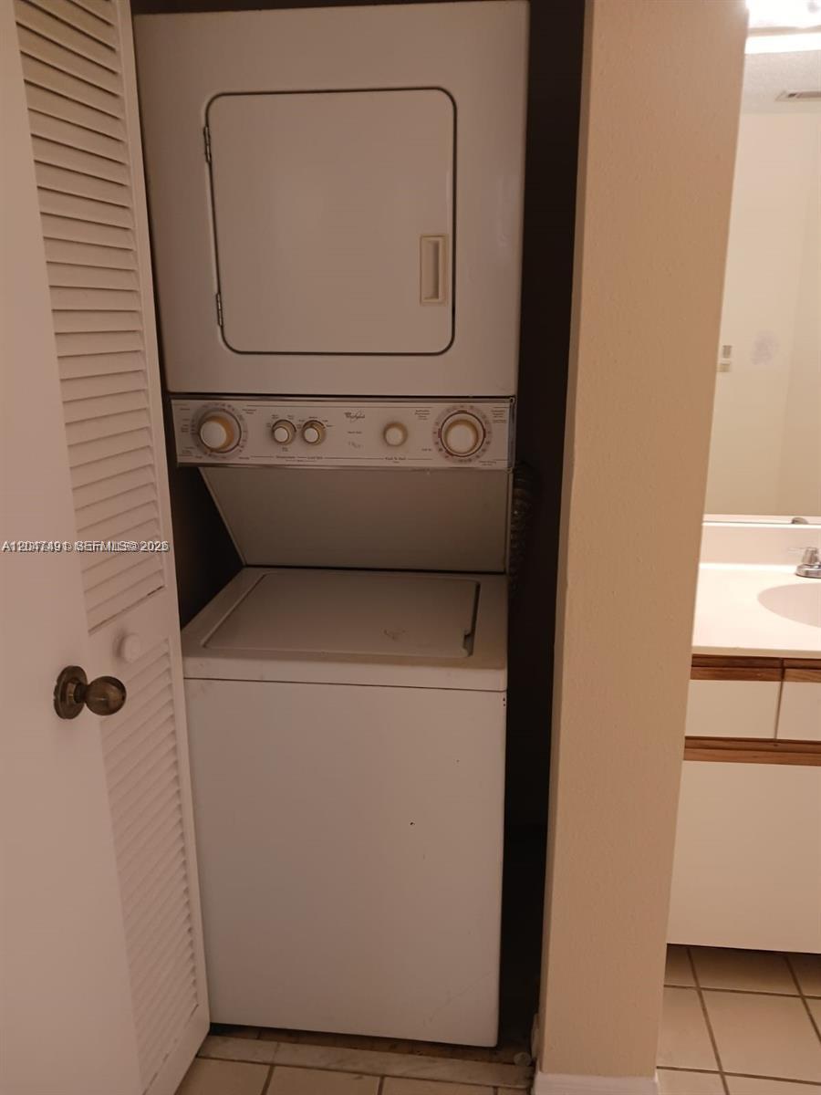 A12047491 Property Photo 5