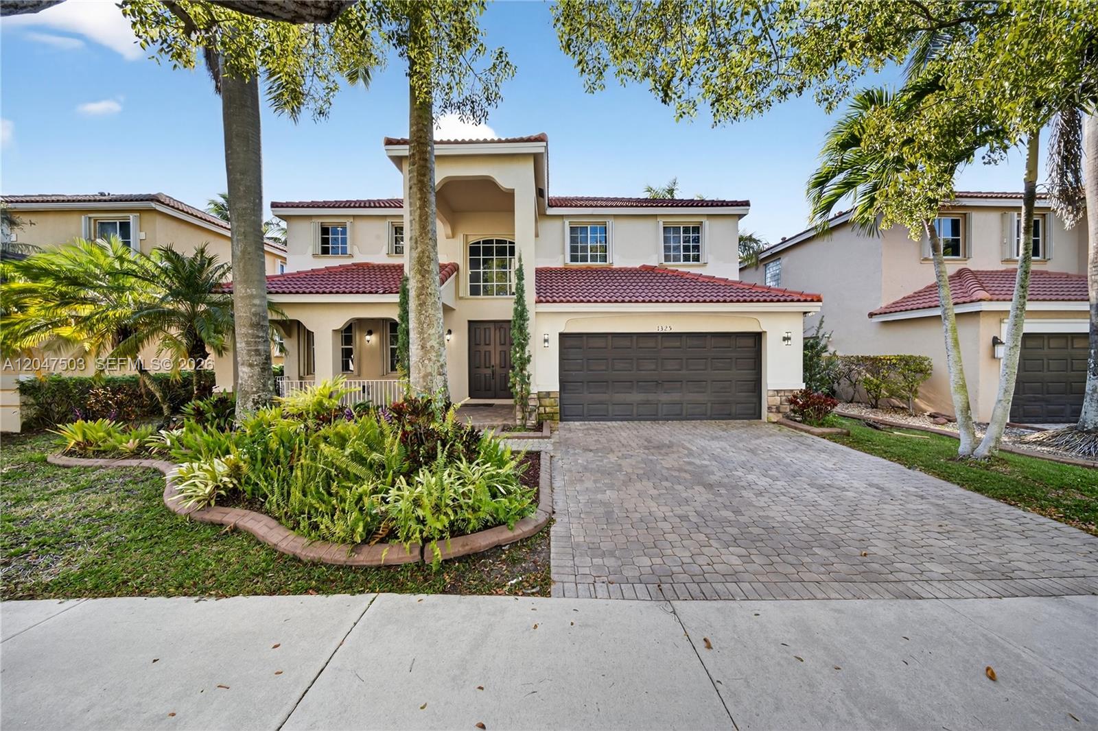 1325 Chenille Circle Property Photo 1
