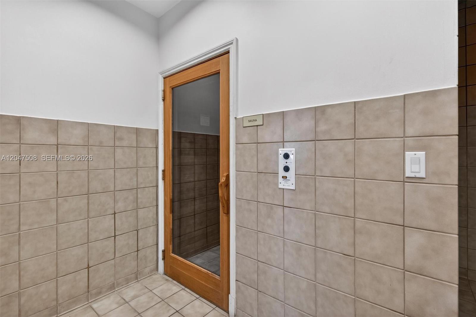 3232 Sw 22nd Street 903 Property Photo 53