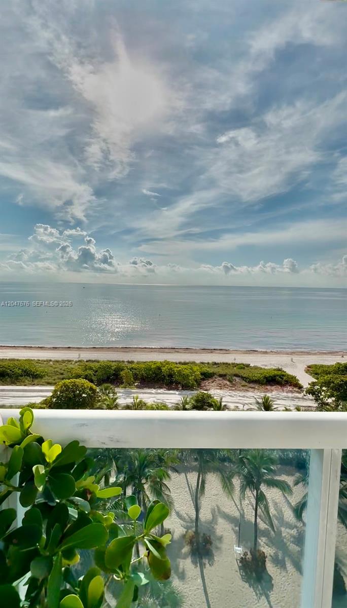 9201 Collins Avenue 826 Property Photo 1