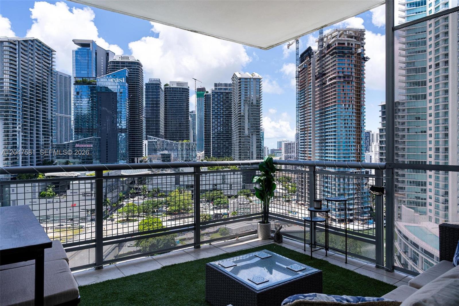 350 S Miami Avenue 2108 Property Photo 9