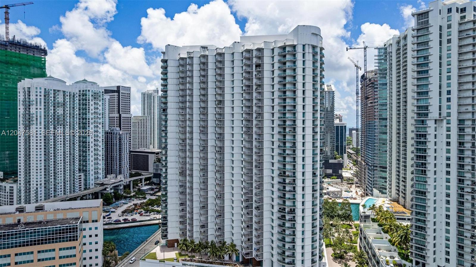 350 S Miami Avenue 2108 Property Photo 20