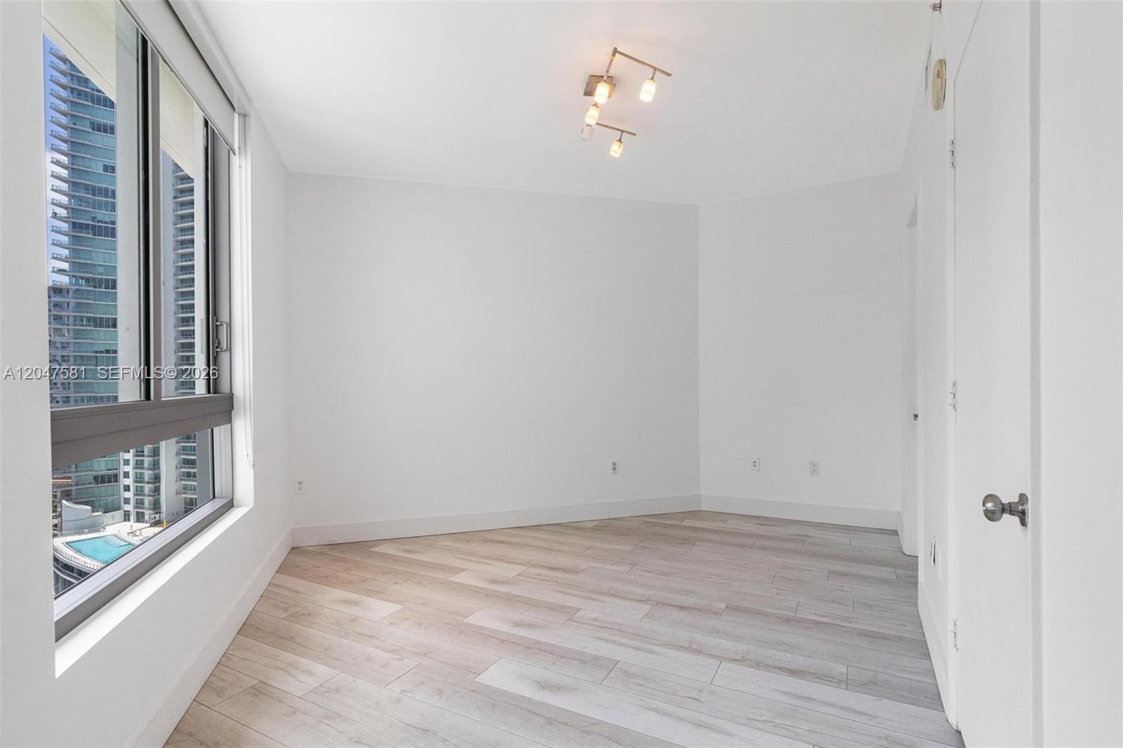 350 S Miami Avenue 2108 Property Photo 36