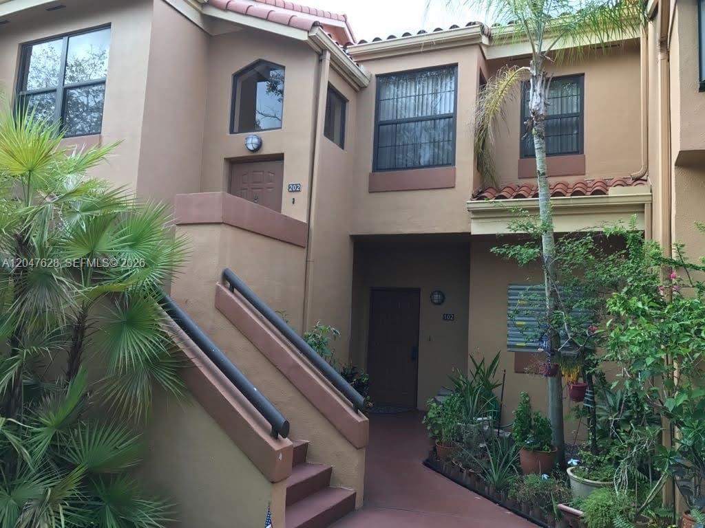 15509 N Miami Lakeway N 102 102 Property Photo 2