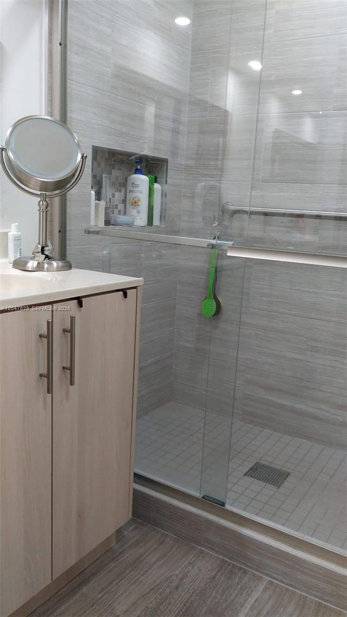 15509 N Miami Lakeway N 102 102 Property Photo 5