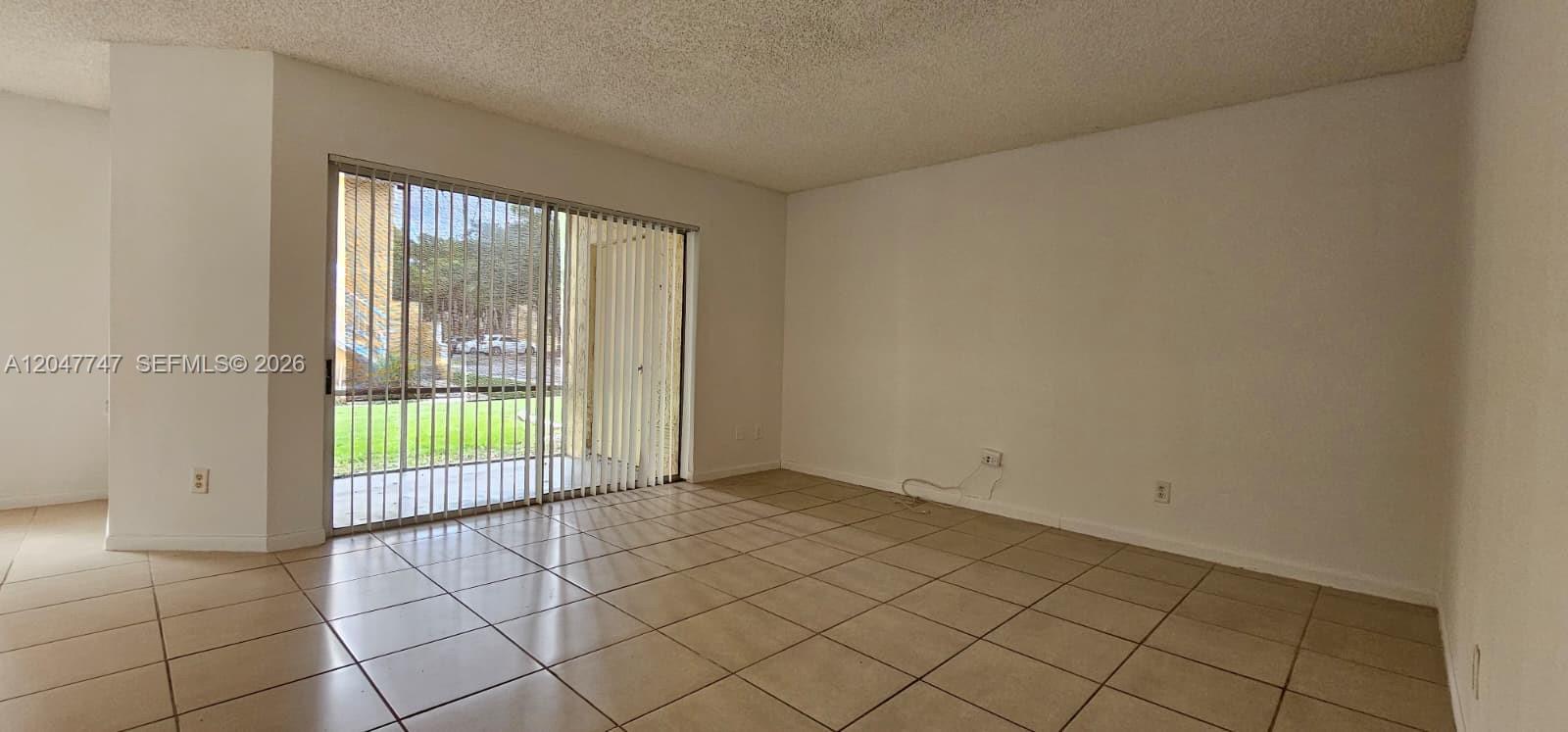 990 Coral Club Drive 990 Property Photo 3