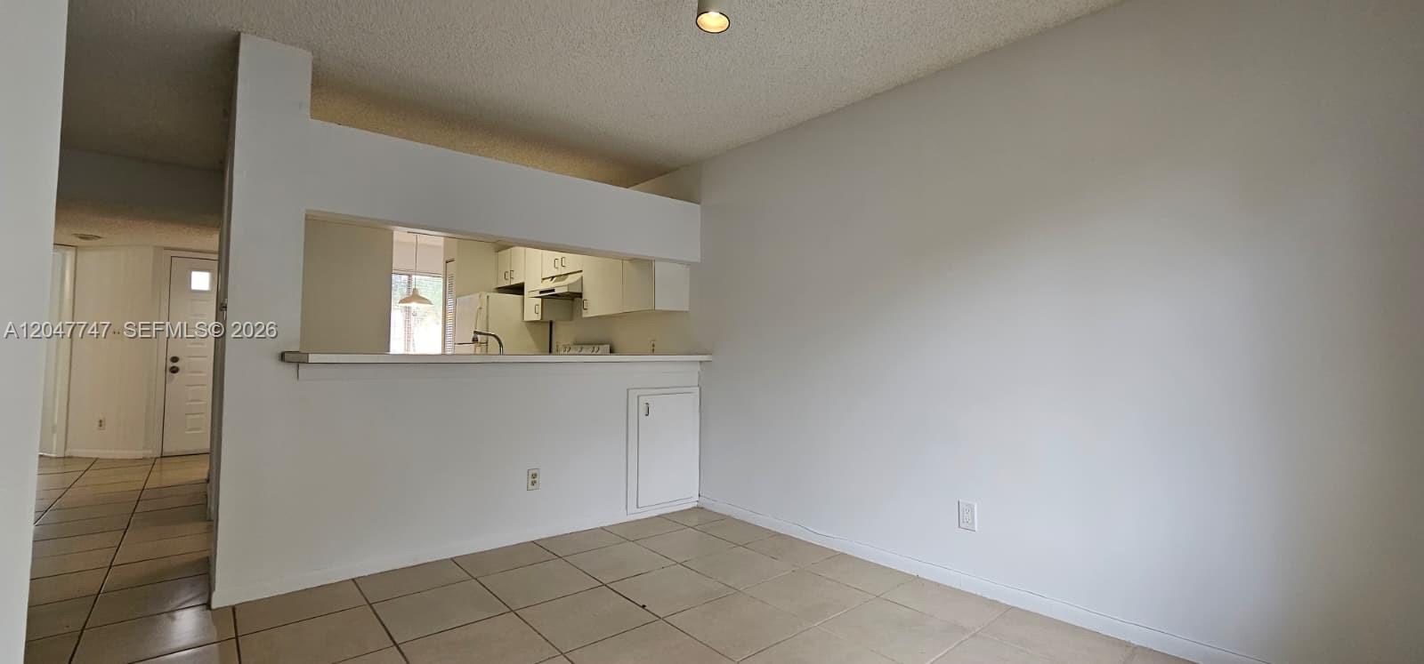 990 Coral Club Drive 990 Property Photo 4