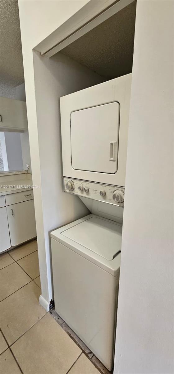 990 Coral Club Drive 990 Property Photo 7