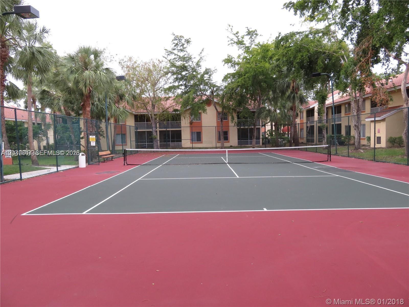990 Coral Club Drive 990 Property Photo 18