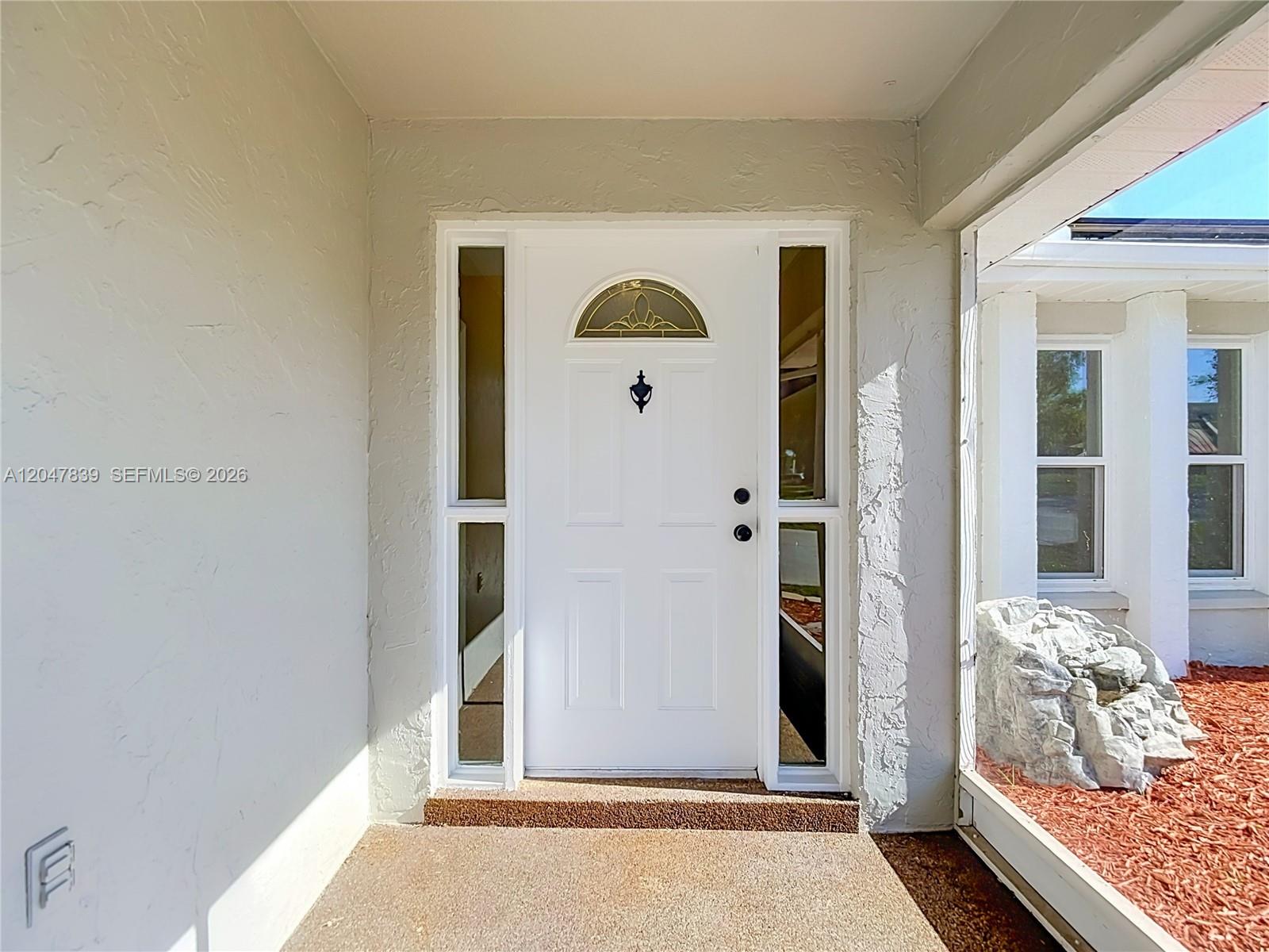 8209 Chaucer Drive Property Photo 5