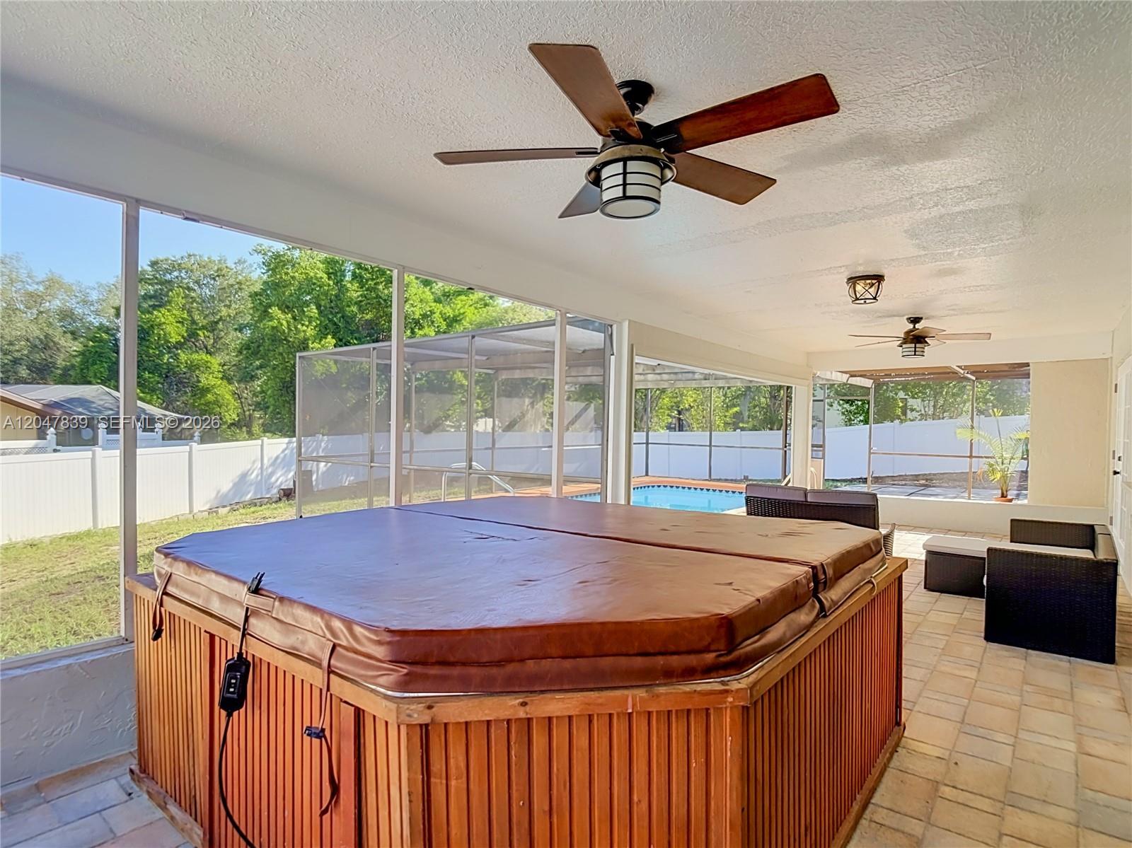 8209 Chaucer Drive Property Photo 30