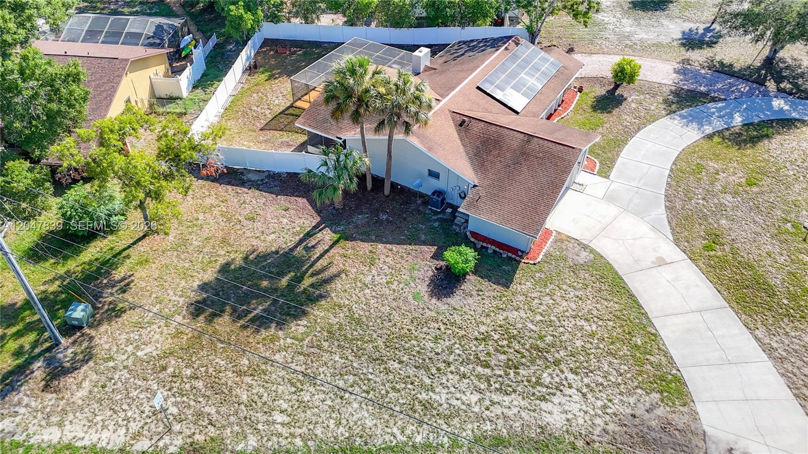 8209 Chaucer Drive Property Photo 44