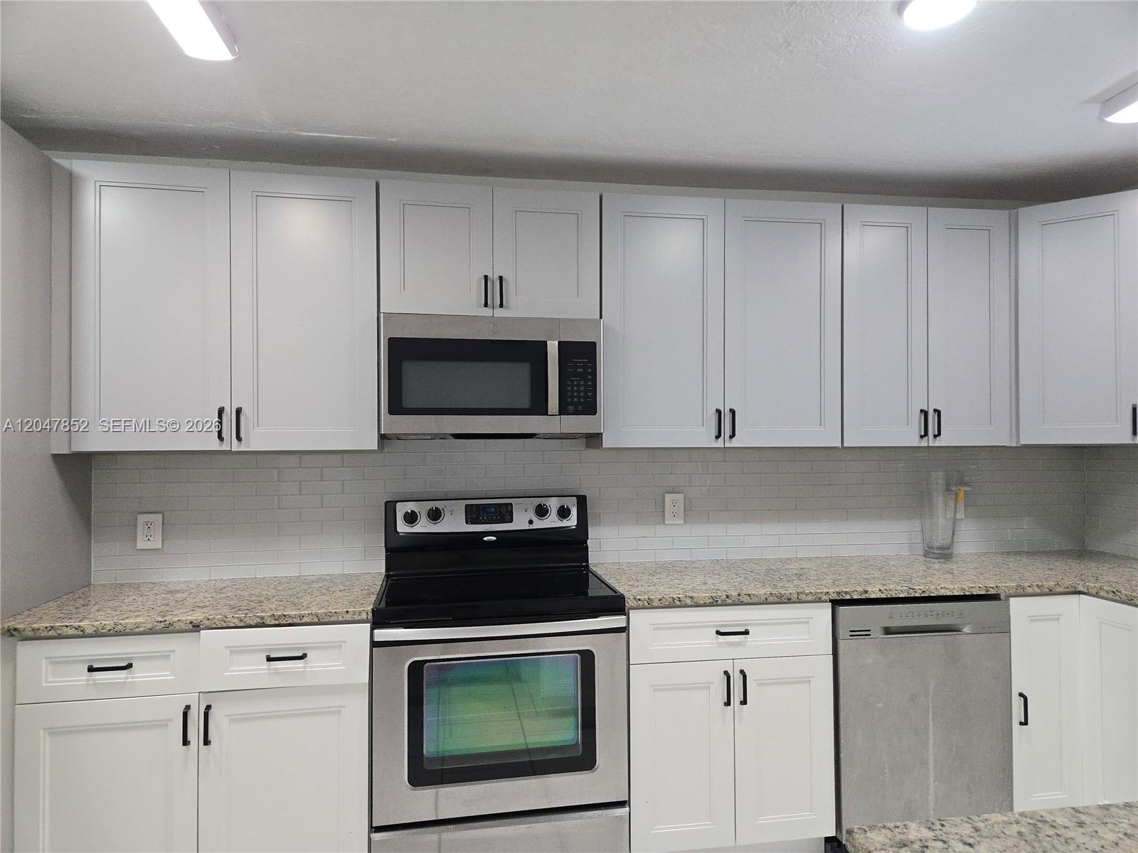 A12047852 Property Photo 2
