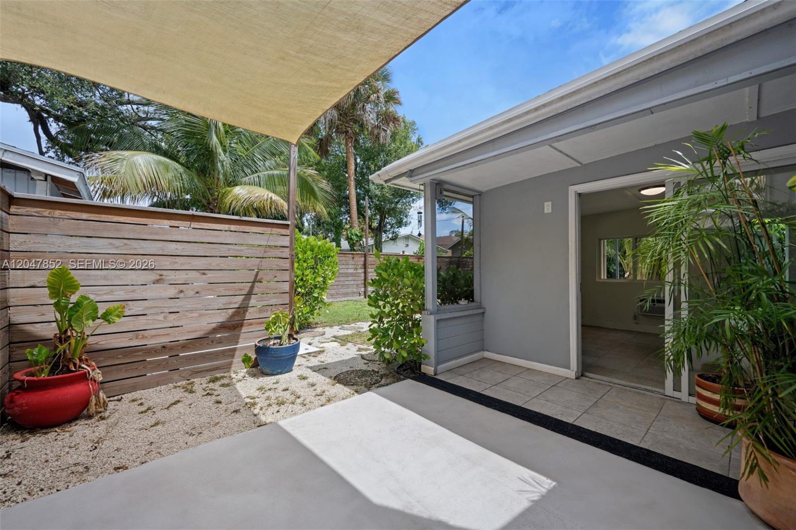 A12047852 Property Photo 24