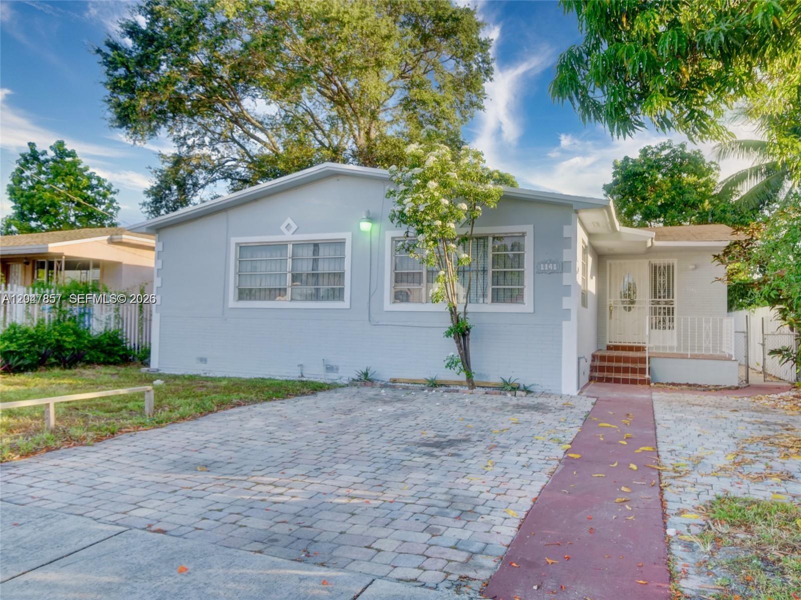 1141 Nw 75th Street Property Photo 1