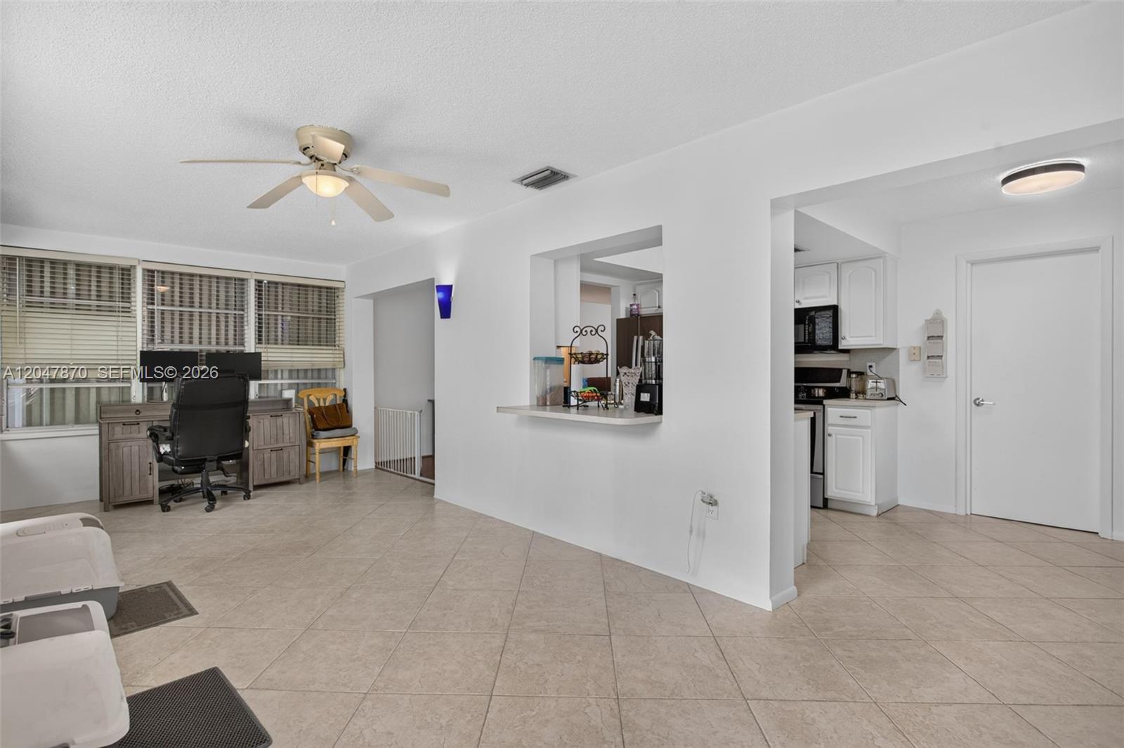 220 S Golf Boulevard Property Photo 15