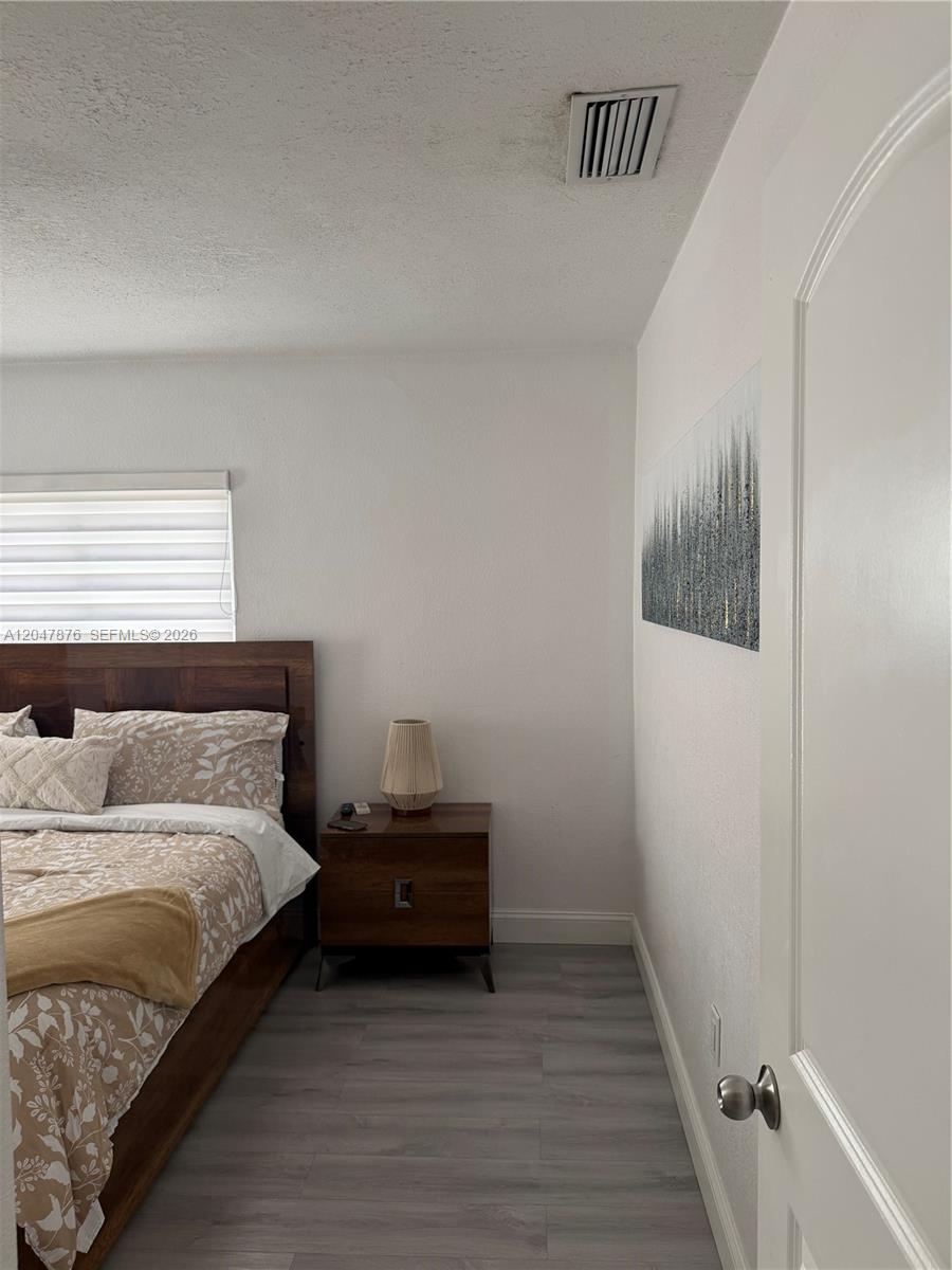 7525 Roosevelt Street Property Photo 17