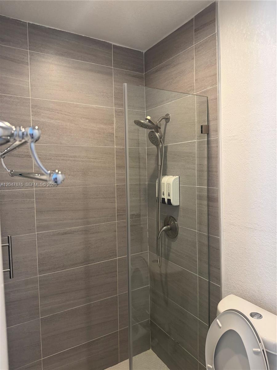 7525 Roosevelt Street Property Photo 22