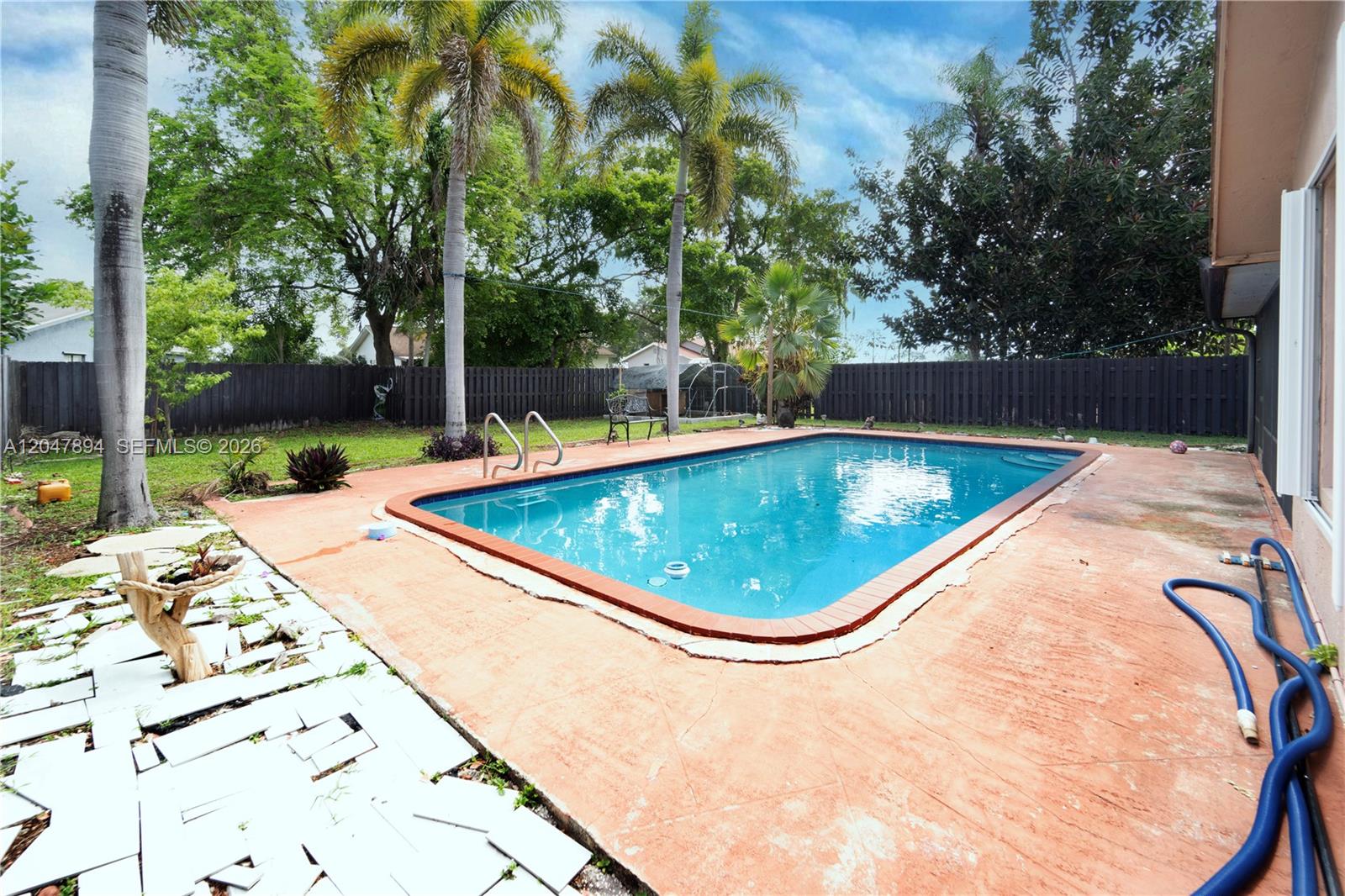 10815 Nw 26th Street Property Photo 35