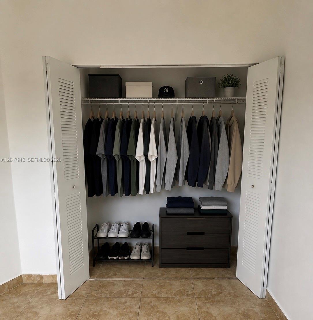 6245 Kendale Lakes Circle 208 Property Photo 24
