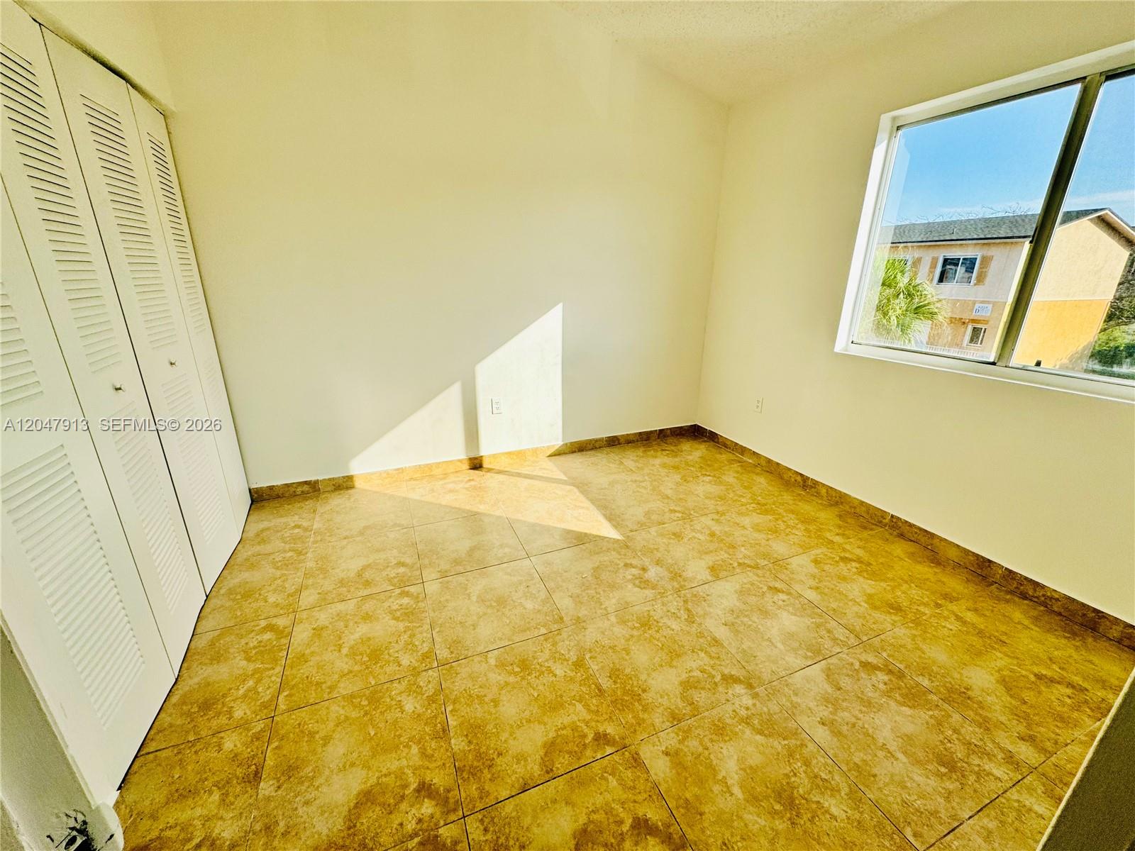 6245 Kendale Lakes Circle 208 Property Photo 25