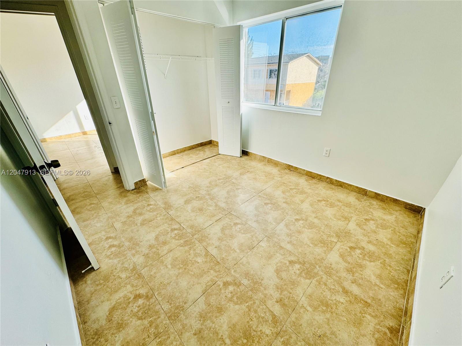 6245 Kendale Lakes Circle 208 Property Photo 29