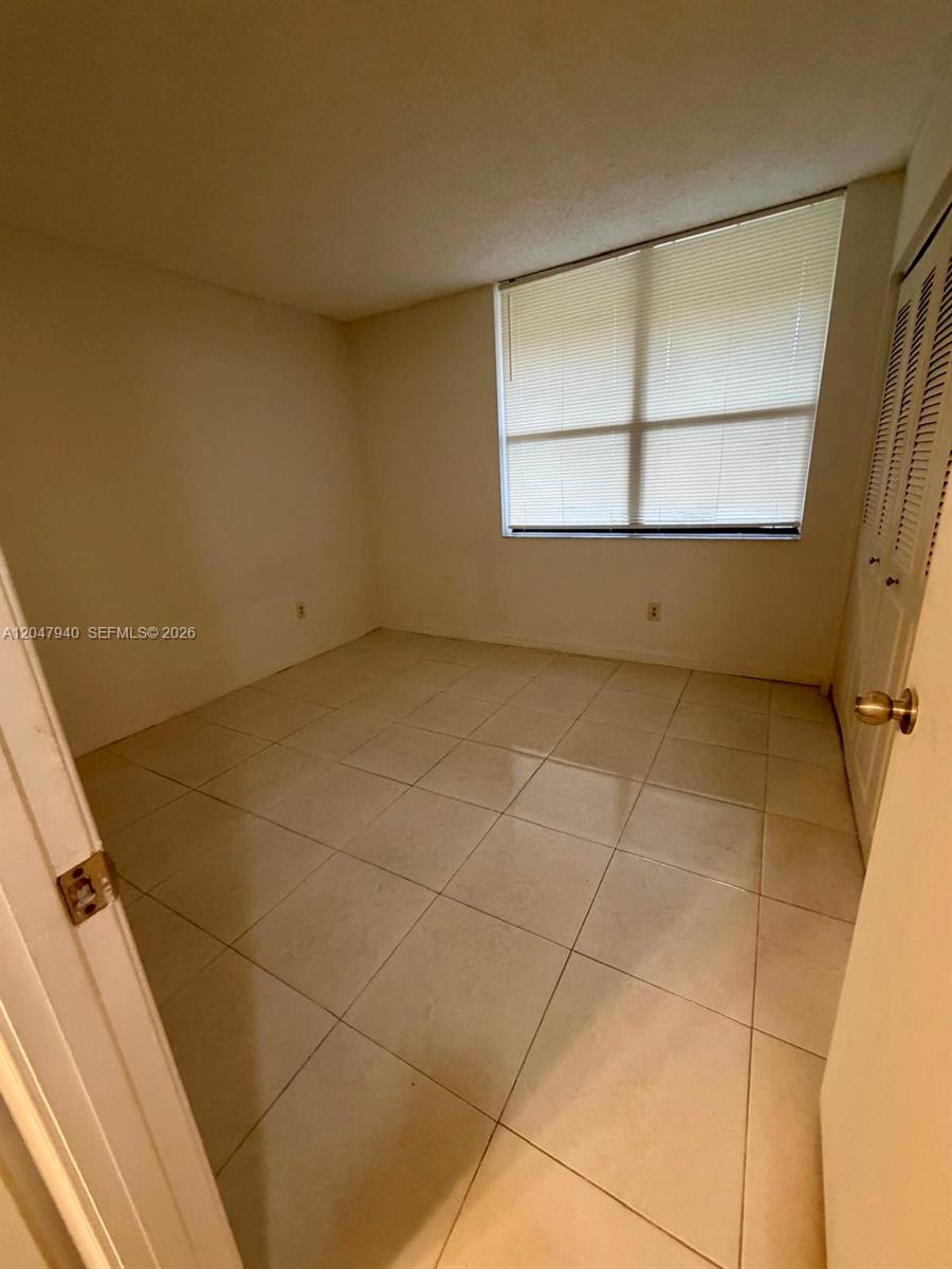 100 Nw 76th Avenue 102-2 Property Photo 11