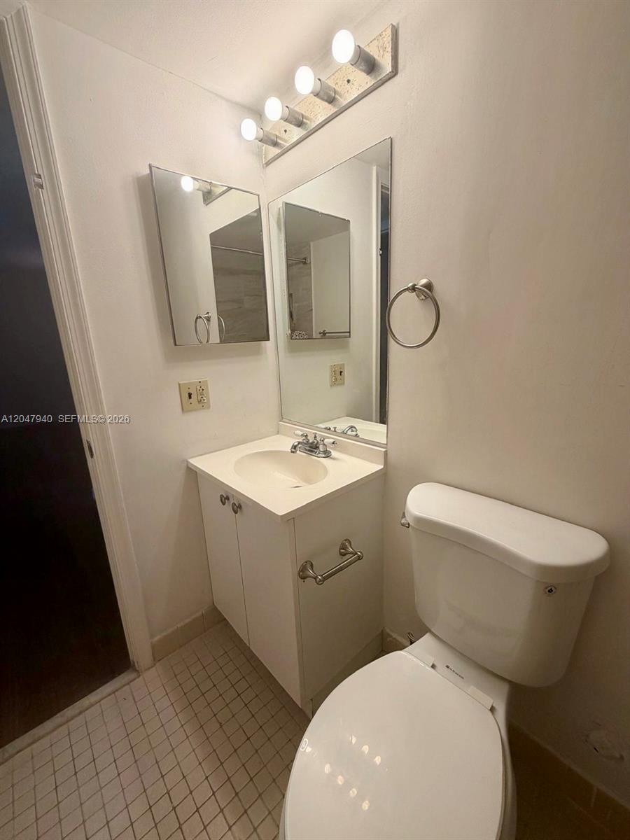 100 Nw 76th Avenue 102-2 Property Photo 13