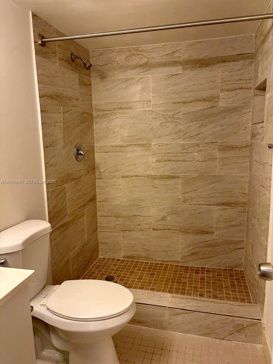 100 Nw 76th Avenue 102-2 Property Photo 14