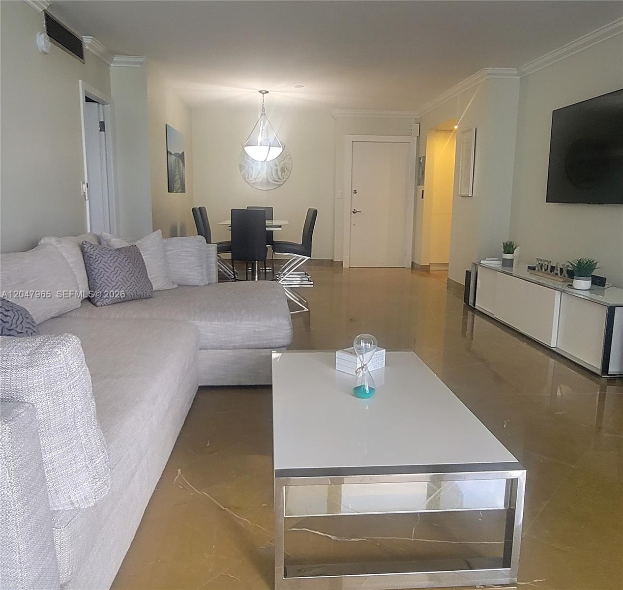 2030 S Ocean Drive 1718 Property Photo 8