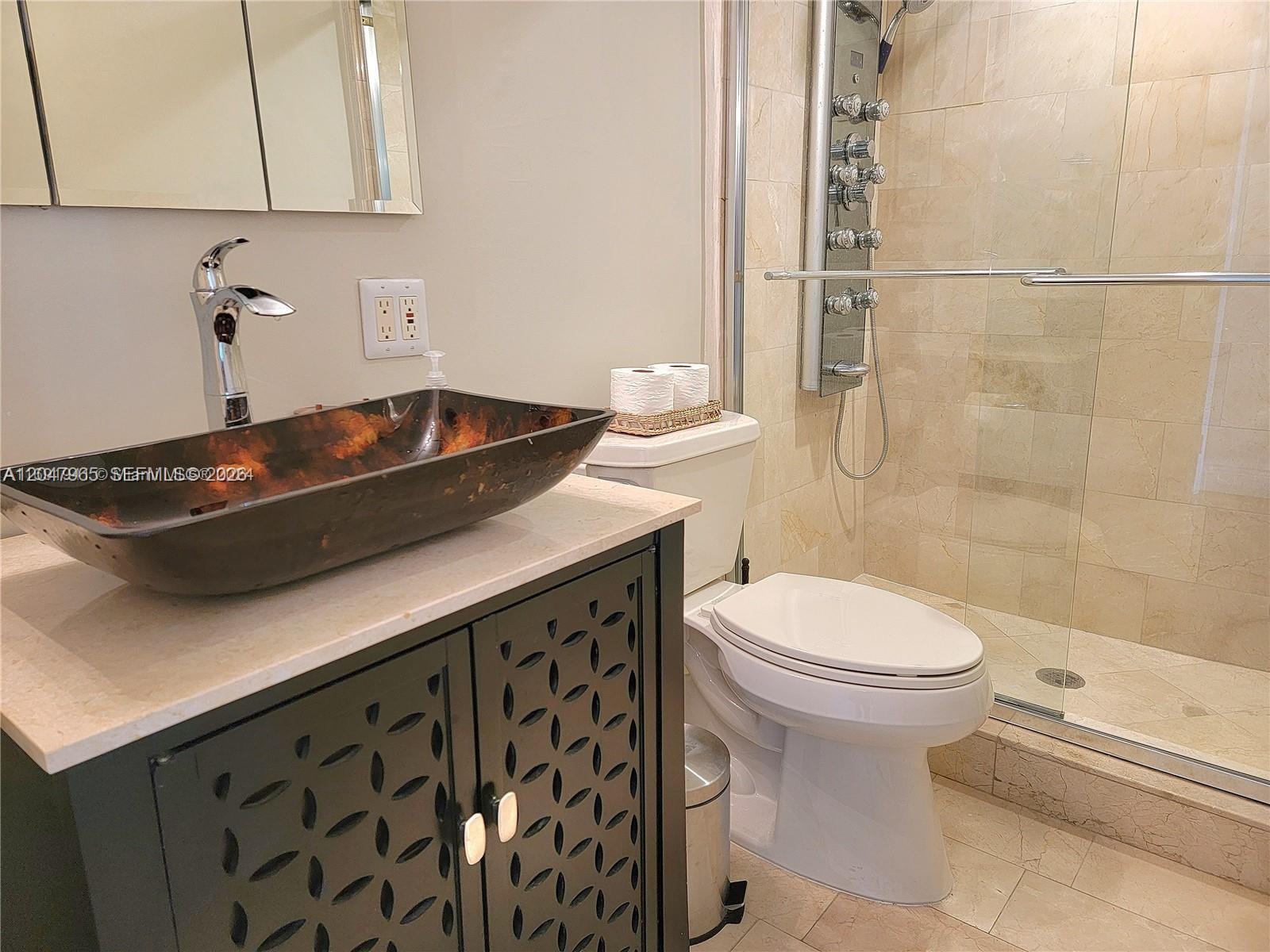 2030 S Ocean Drive 1718 Property Photo 16