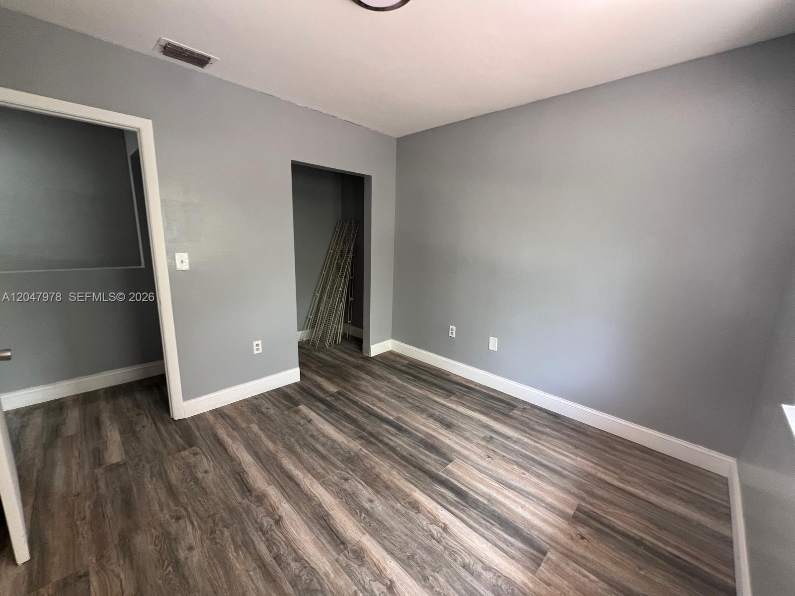 451 Ne 136th Street I-101 Property Photo 16