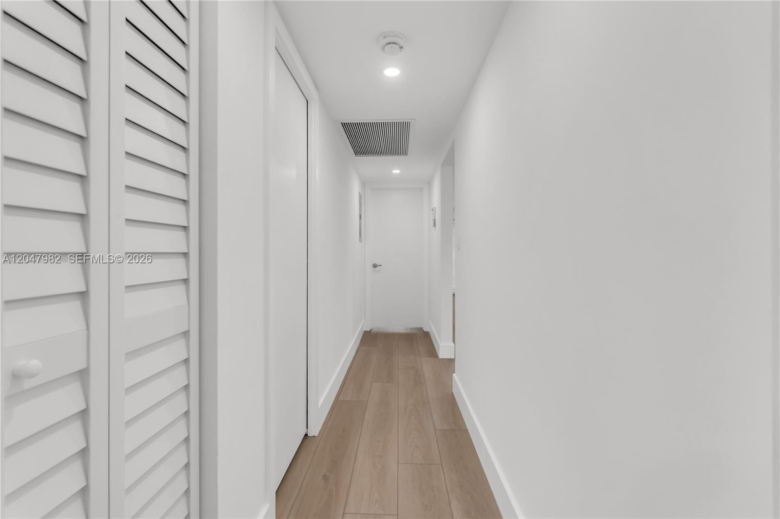2101 Lucaya Bend E1 Property Photo 16