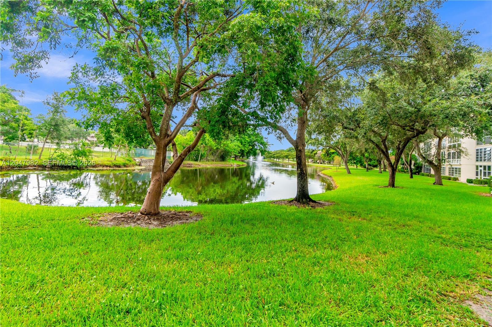 2101 Lucaya Bend E1 Property Photo 40
