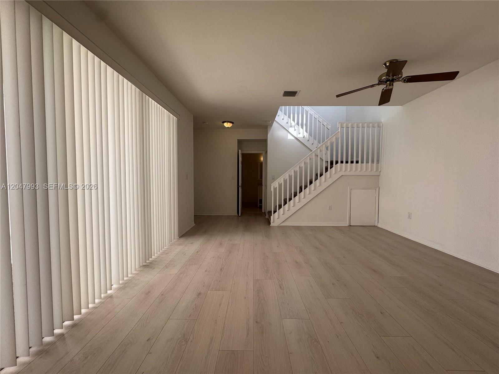1595 Seagrape Way - Property Photo 10