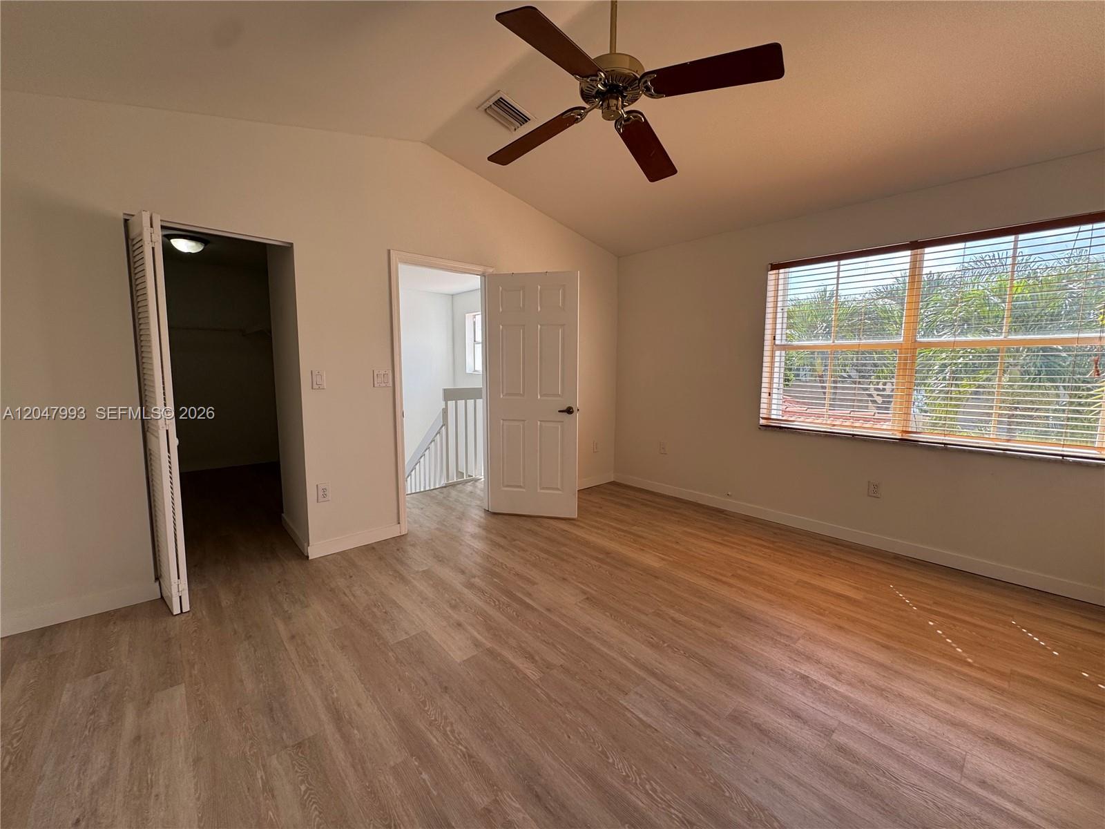 1595 Seagrape Way - Property Photo 17