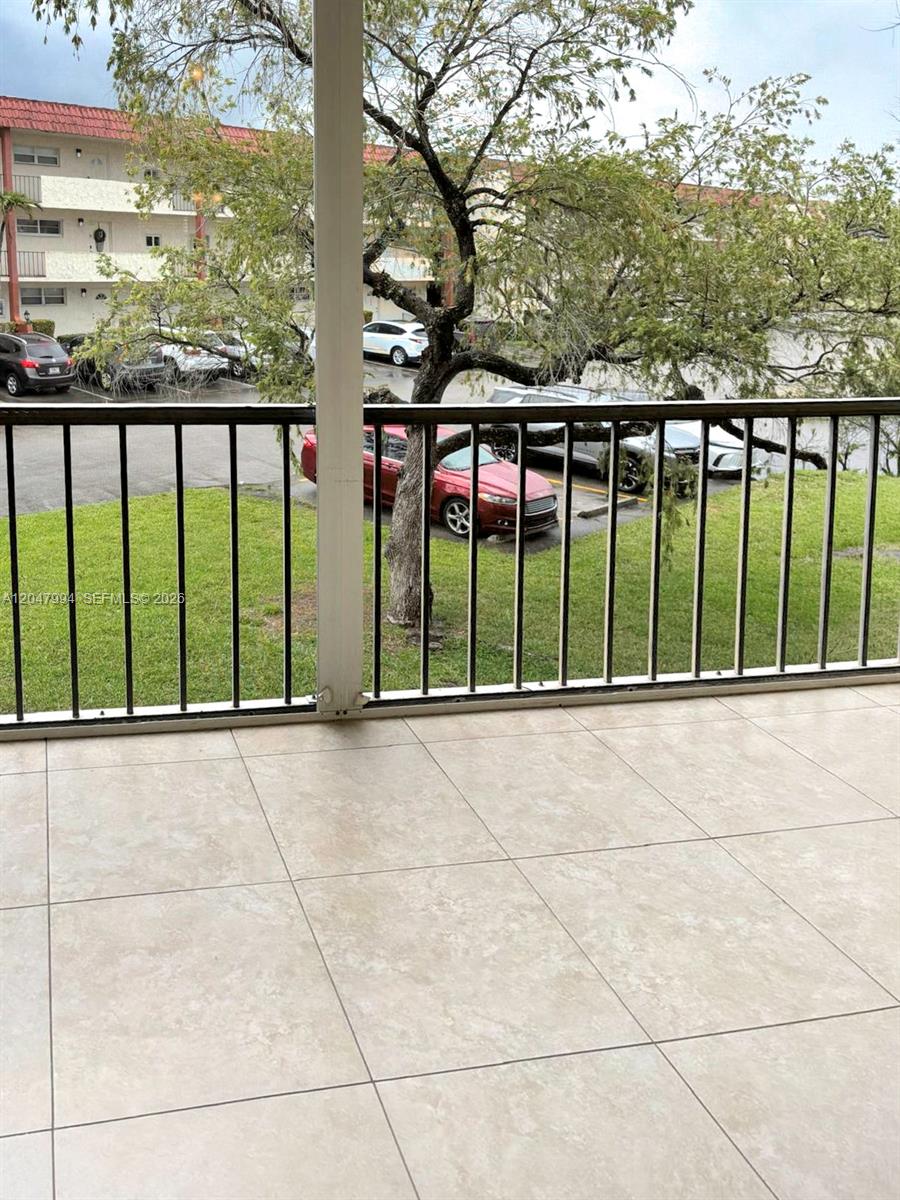 A12047994 Property Photo 11
