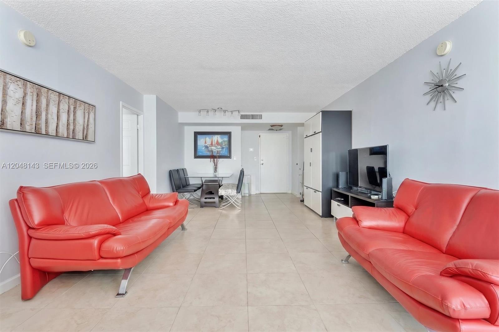 A12048143 Property Photo 5