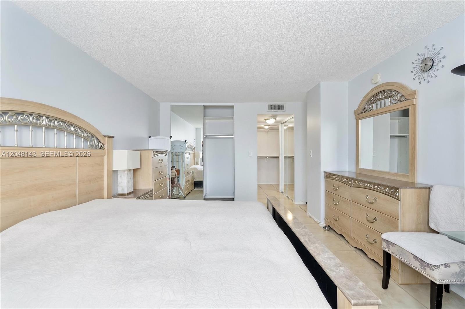 A12048143 Property Photo 8