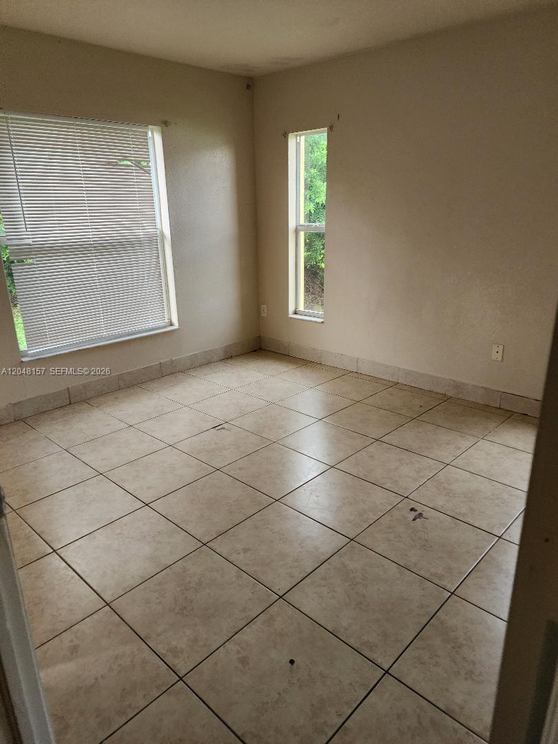 4740 Sw 14 Property Photo 22
