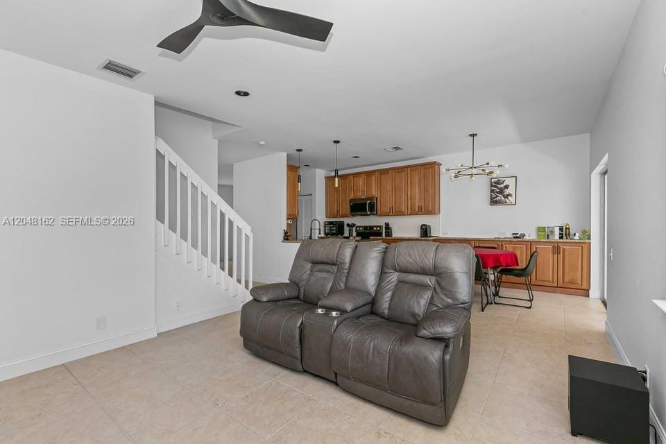4941 Sw 32nd Terrace Property Photo 10