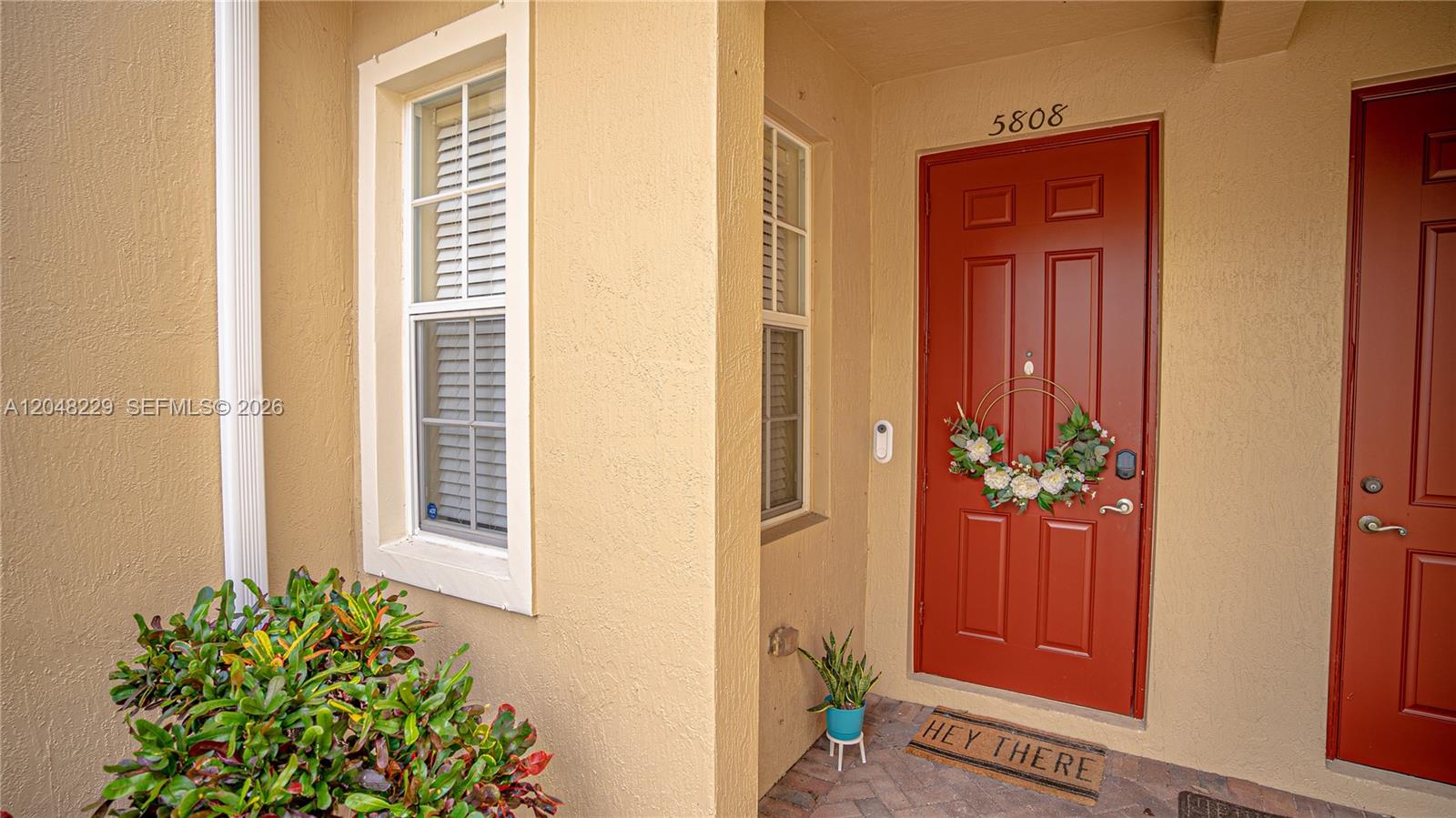 5808 Hampton Hills Boulevard Property Photo 1