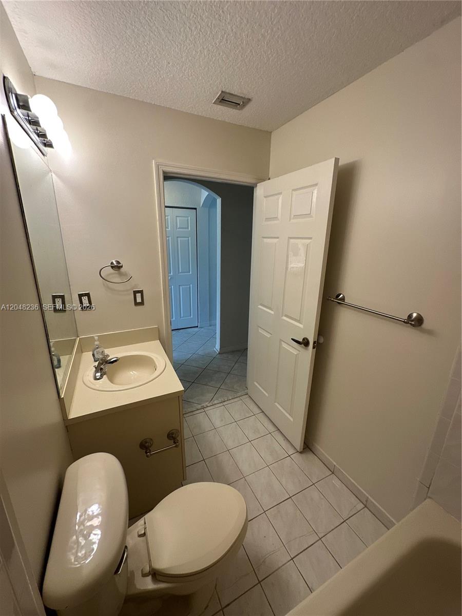 4952 Tradewinds Terrace 506 Property Photo 5
