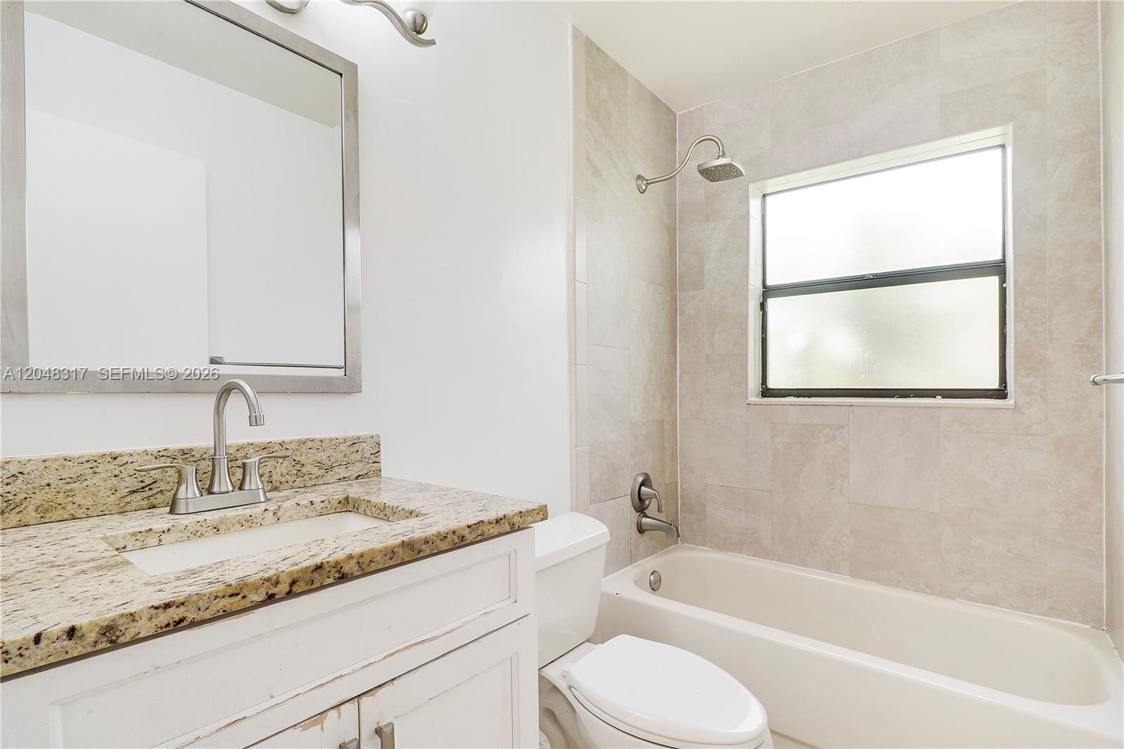 9496 Sun Pointe Drive Property Photo 21