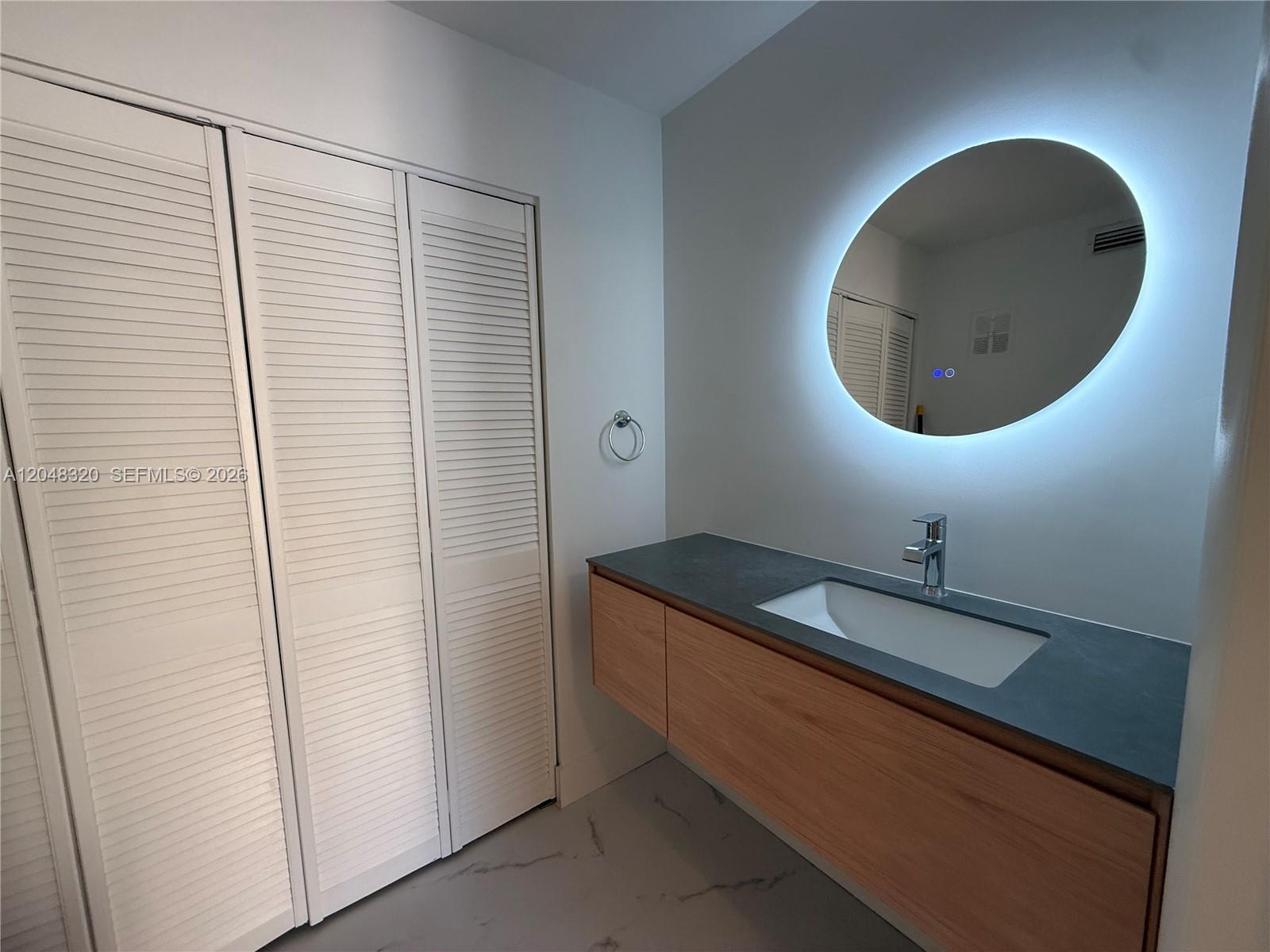 A12048320 Property Photo 3
